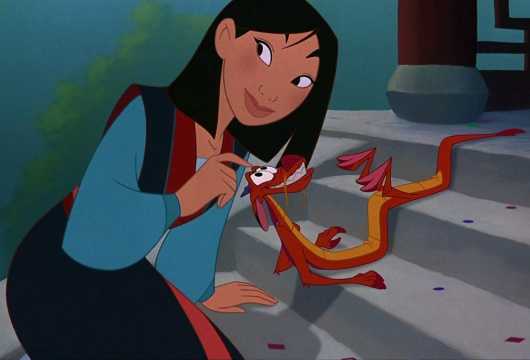 Disney показала первое фото актрисы Лю Ифэй в образе Мулан