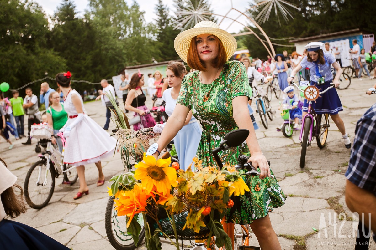 Леди на велосипеде: женский велопарад в Кемерове